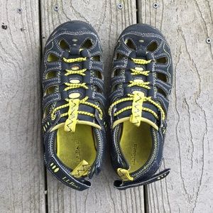 LL Bean sandals youth size 13.